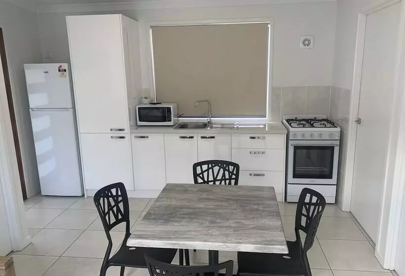 Lomakeskus Yandina Caravan Park