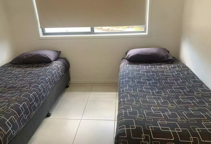 Lomakeskus Yandina Caravan Park