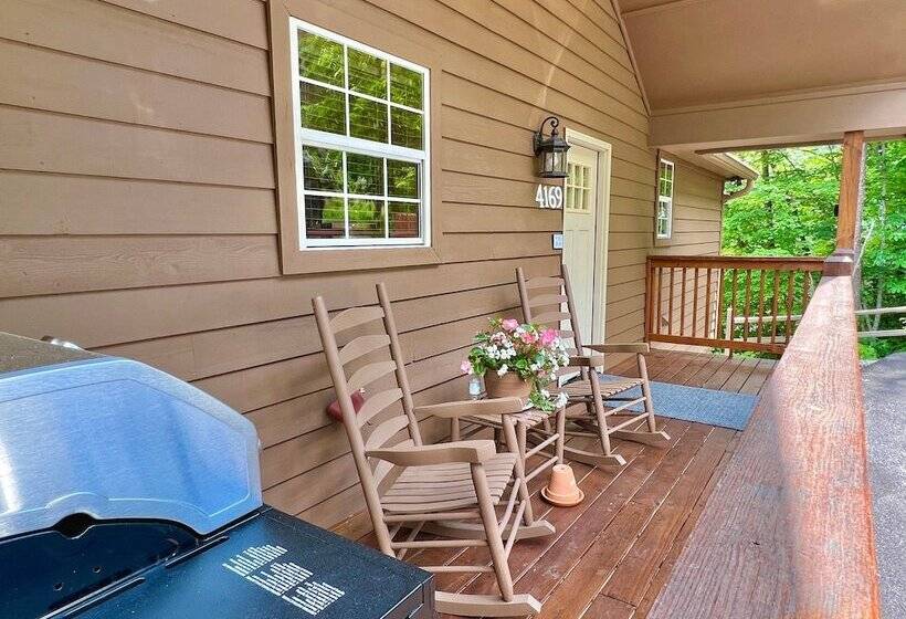 Roundtop Mountain Ridge