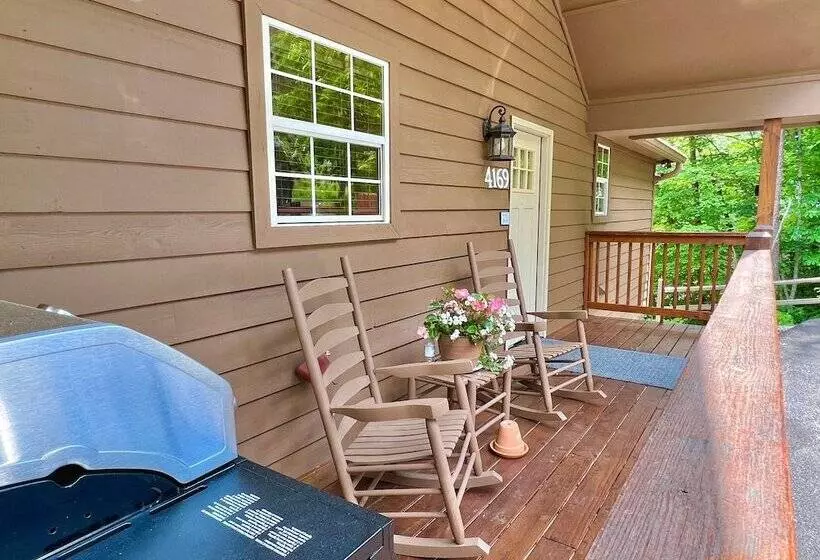 Roundtop Mountain Ridge