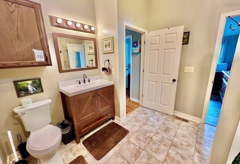 Roundtop Mountain Ridge