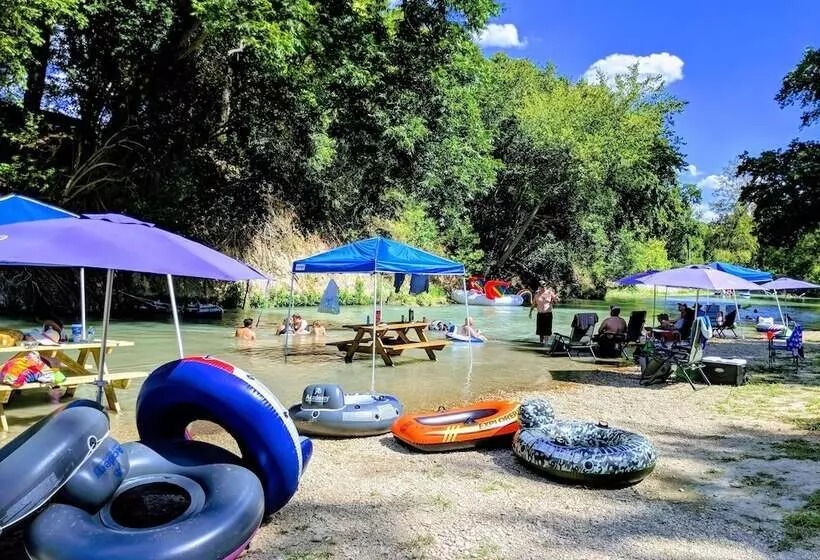 Son S River Ranch Glamping Cabin 33