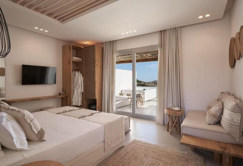 Armony Suites Milos