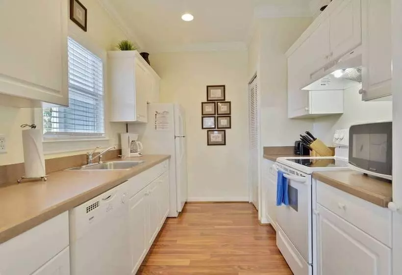 Coral Villa By Avantstay Close 2 Dt Key West Shared Pool & Patio!