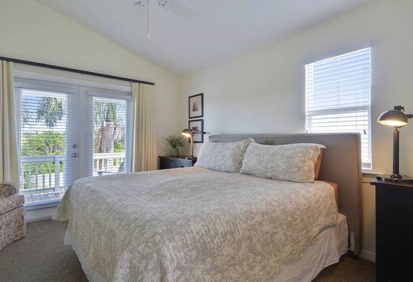 Coral Villa By Avantstay Close 2 Dt Key West Shared Pool & Patio!