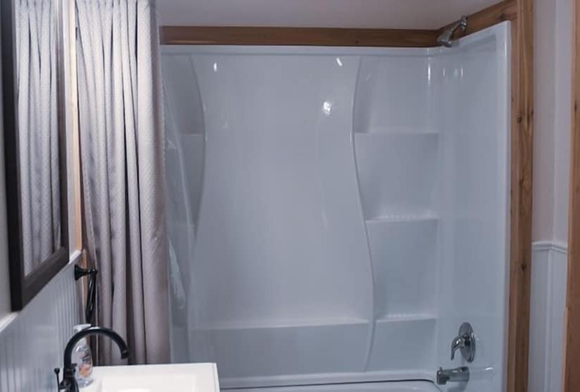 בית מלון כפרי 3 Rivers Resort And Guide Service