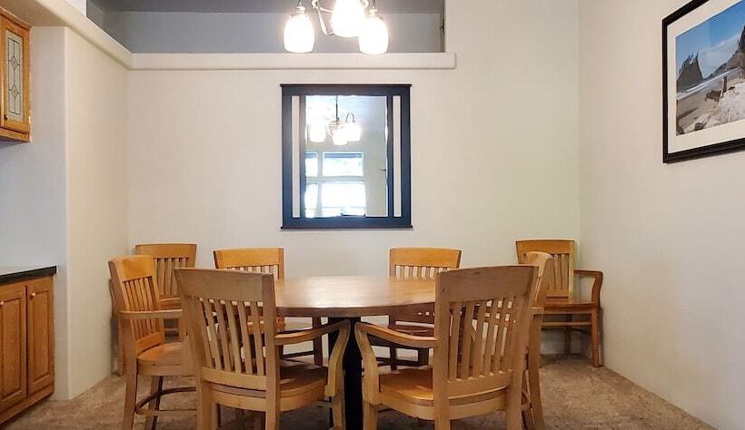 בית מלון כפרי 3 Rivers Resort And Guide Service