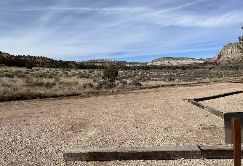 Hotelli Bryce Glamp And Camp