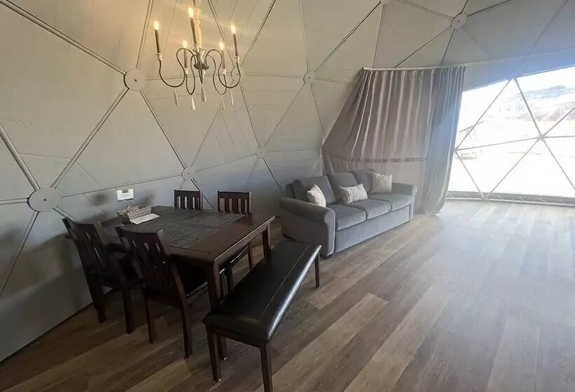 Hotelli Bryce Glamp And Camp