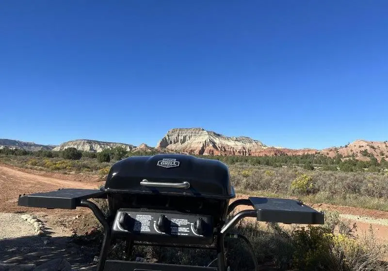 ホテル Bryce Glamp And Camp