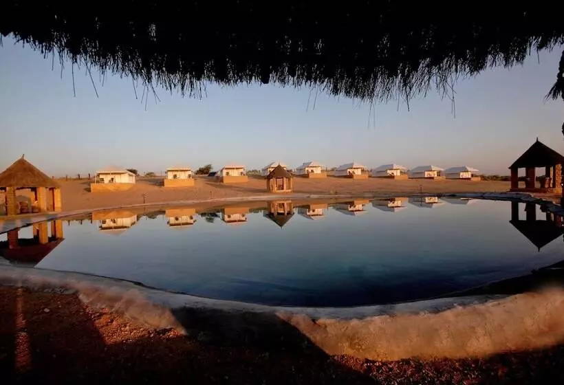 ホテル Clarks Exotica Resort & Camp, Dechu Jodhpur