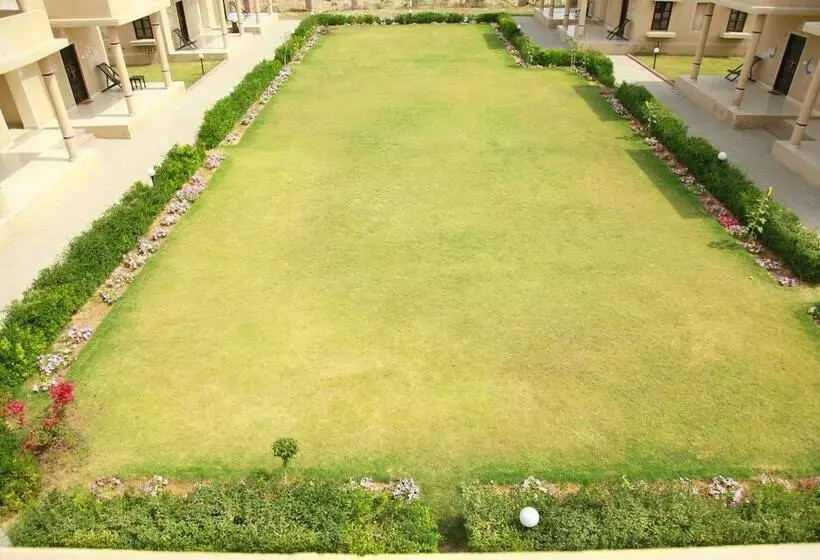 ホテル Clarks Exotica Resort & Camp, Dechu Jodhpur