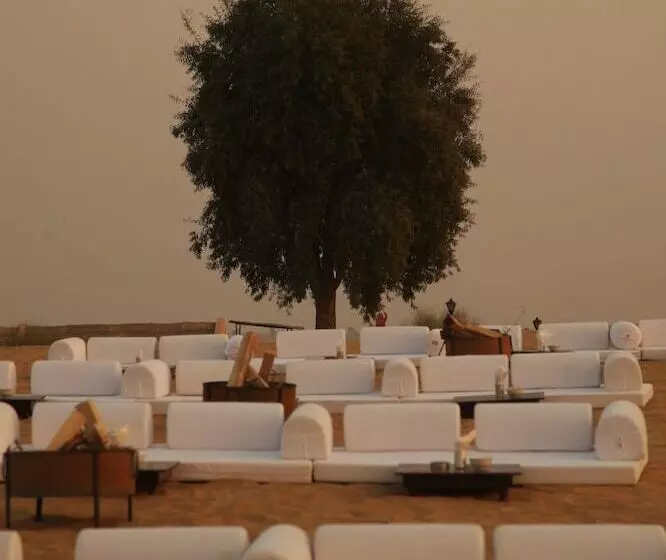 ホテル Clarks Exotica Resort & Camp, Dechu Jodhpur