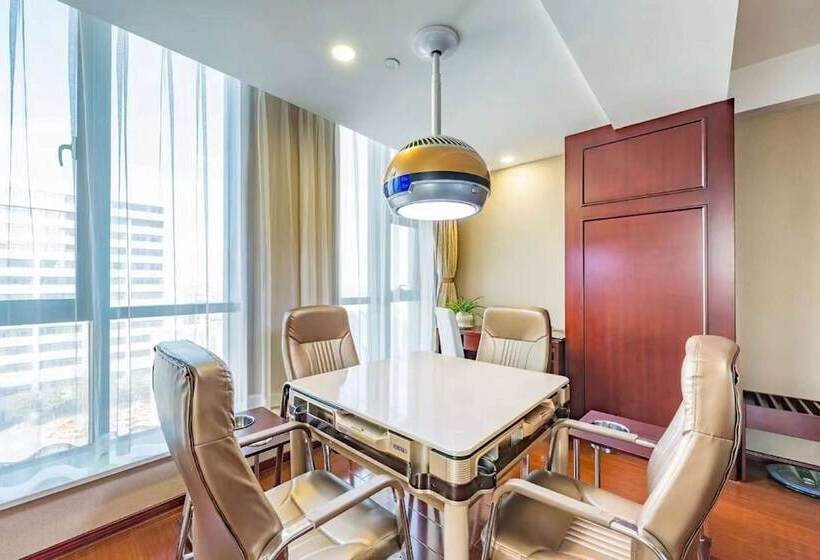 ホテル Ramada Plaza By Wyndham Yangzhou Downtown