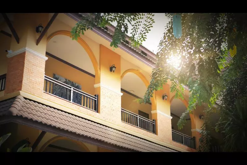 Siam Avari Hotel, Chiang Rai