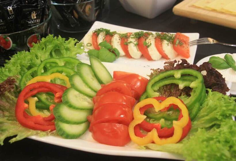 فندق Stadt Gütersloh