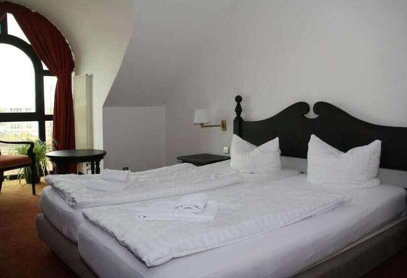 فندق Stadt Gütersloh