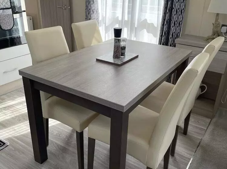 Hotelli Stunning Lodge In A Nice Area, Saint Leonards