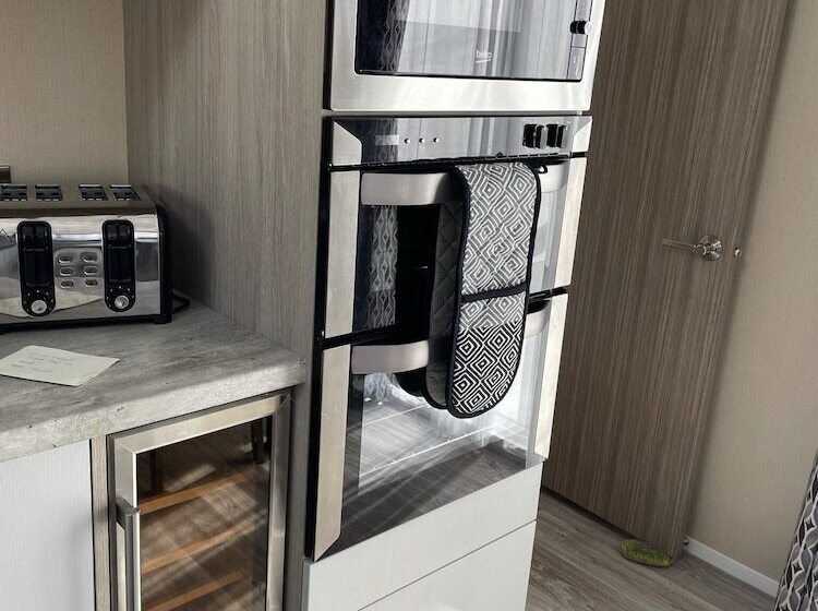 فندق Stunning Lodge In A Nice Area, Saint Leonards