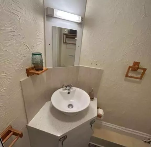 ペンション The Little Emily