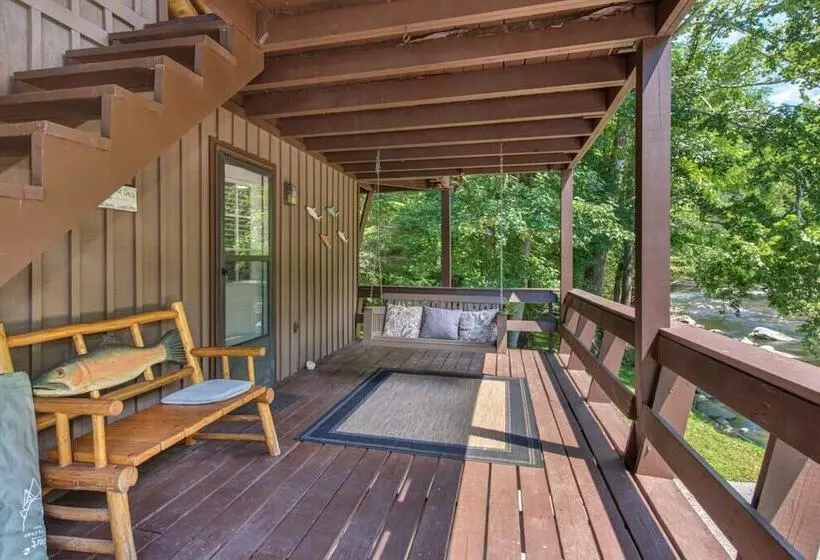 Rays Chalet   Unique And Cozy Riverfront Home!