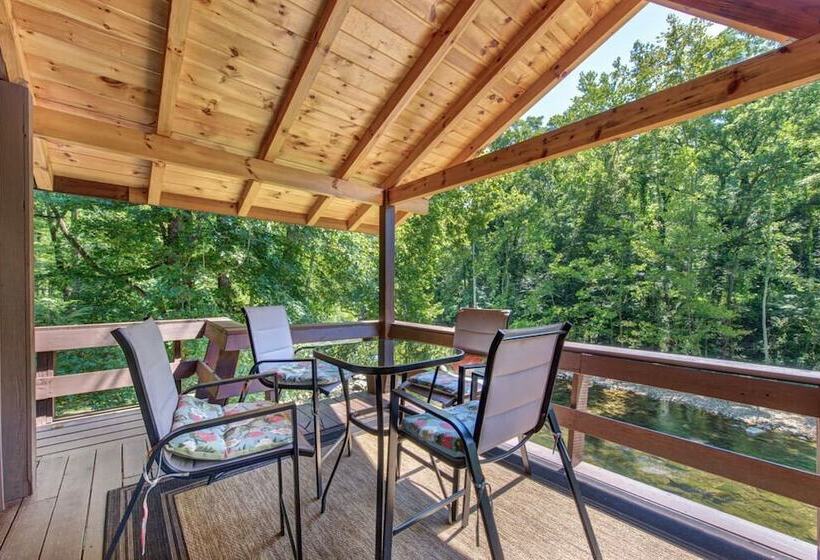 Rays Chalet Unique And Cozy Riverfront Home!