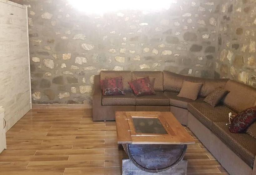 Residenza House With Big Garden And Barbeque In Nature