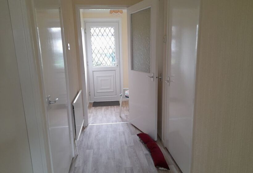 إقامة Impeccable 1 Bed House In Gretna