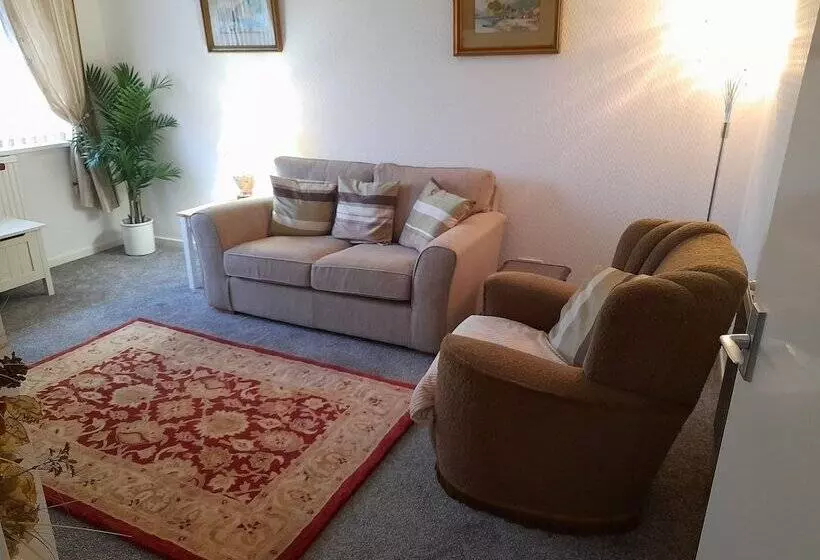 レジデンス Impeccable 1 Bed House In Gretna