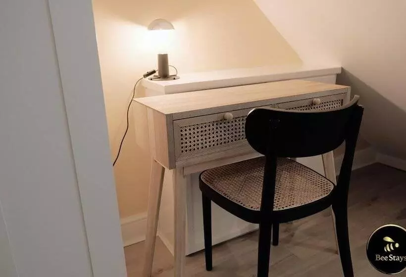 Residenssi Pickmere House  An Oasis Near Town Centre