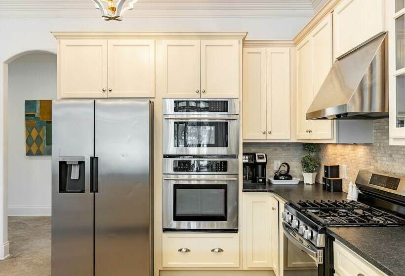 Seas To Tango By Avantstay 2 Mins To Beach!