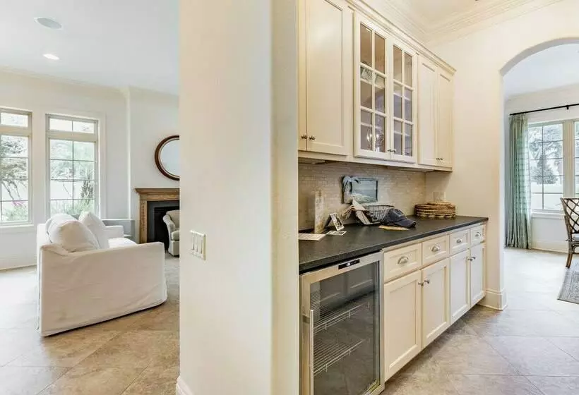 Seas To Tango By Avantstay 2 Mins To Beach!