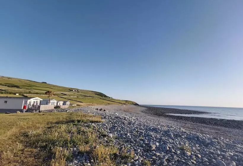 Sea And Mountain View Sunbeach Holiday Snowdonia