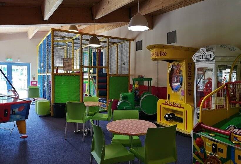 Sea And Mountain View Sunbeach Holiday Snowdonia