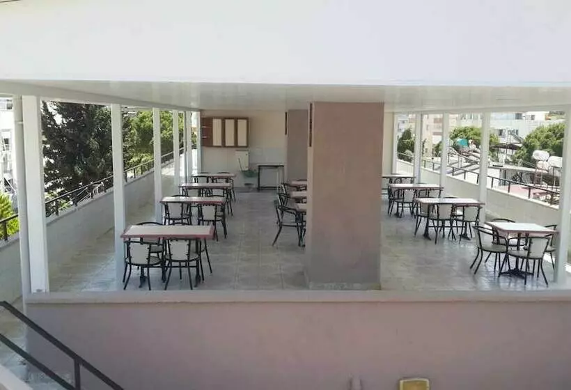 Akasya Apart Otel Didim Altinkum