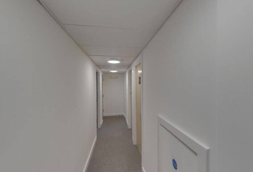 Schronisko Ensuite Rooms, Coventry   Campus Accommodation