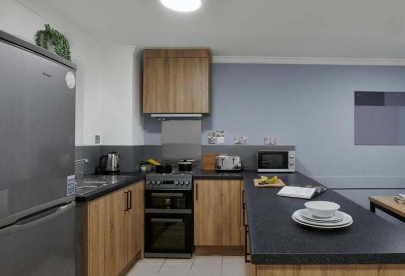 Schronisko Ensuite Rooms, Coventry   Campus Accommodation