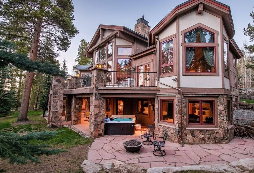 Cherry Ridge By Avantstay Incredible Mountain Mansion W/ Game Room, Hot Tub & Views!!