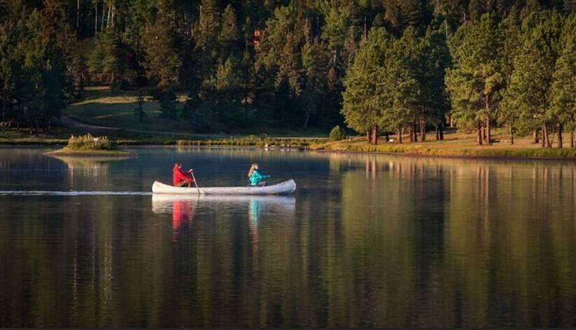 Entire Charming Cabin With Lake And Mountain View