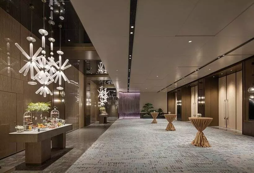 هتل Crowne Plaza Chaozhou Riverside By Ihg