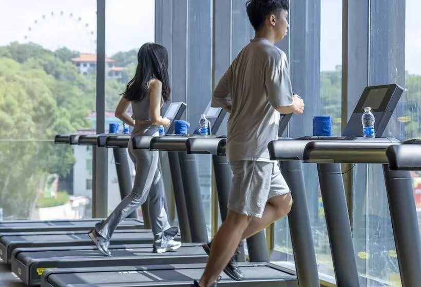 هتل Crowne Plaza Chaozhou Riverside By Ihg