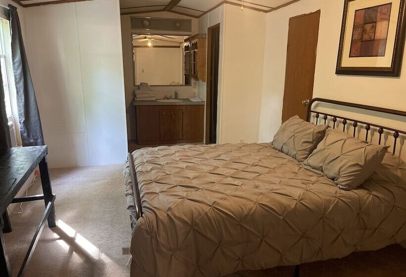 ホテル Laurel Creek Campground