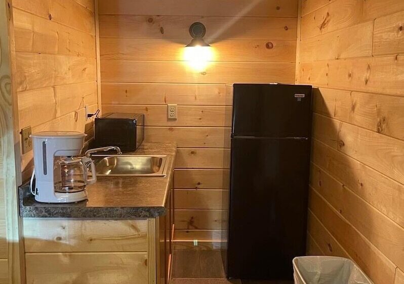 ホテル Laurel Creek Campground