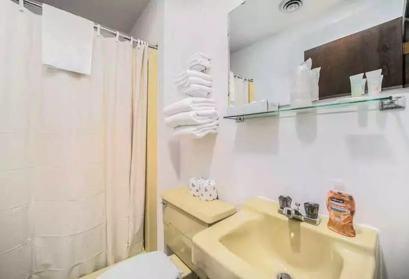 Hotelli Snow Chasers Lodge