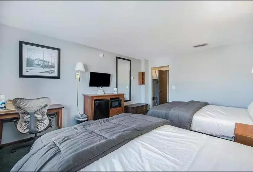 Hotelli Snow Chasers Lodge