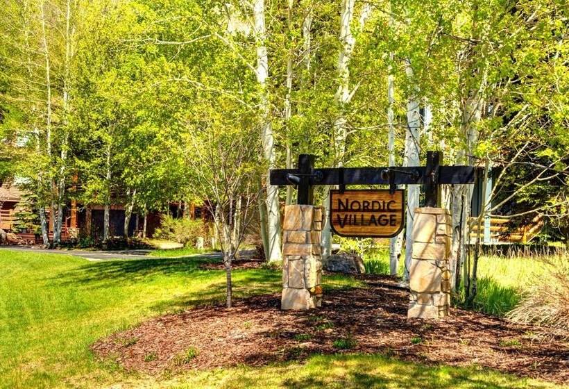 Nordic Retreat 5 Bedrooms Pac 2410 By Kbm