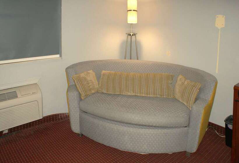 מוטל Sonesta Essential Van Buren