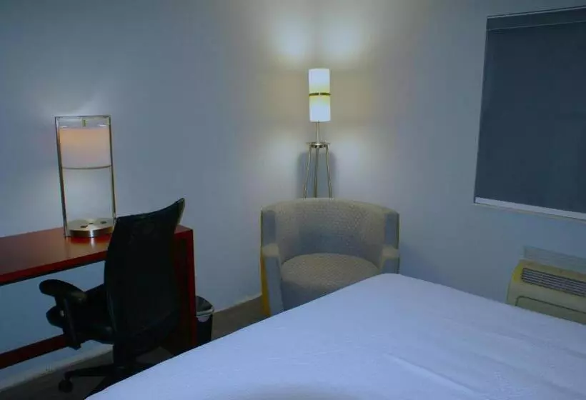 Motelli Sonesta Essential Van Buren