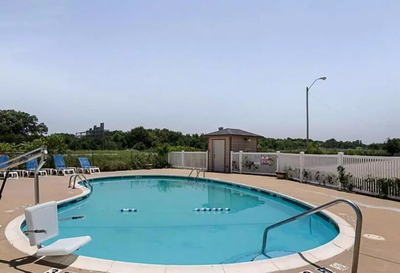 Motelli Sonesta Essential Van Buren