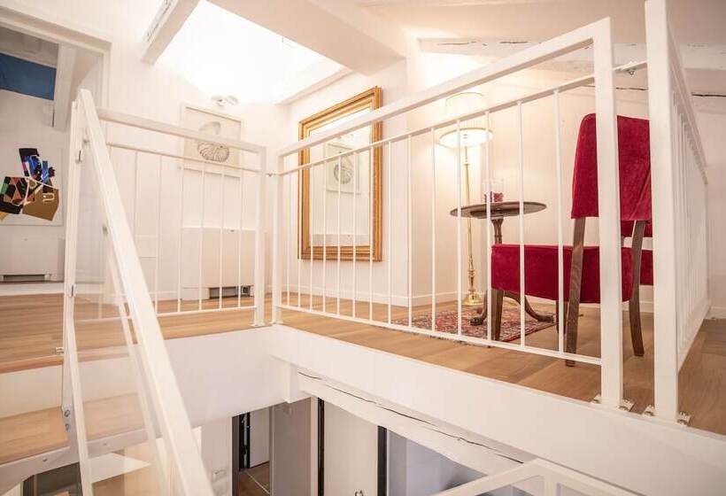 اقامتگاه Grand Hotel Duchi D Aosta Apartments